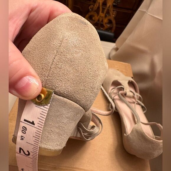 Taryn Rose Beige Wedge Sandals 9.5M Made in Spain Stretch Straps leather sole - Picture 9 of 12